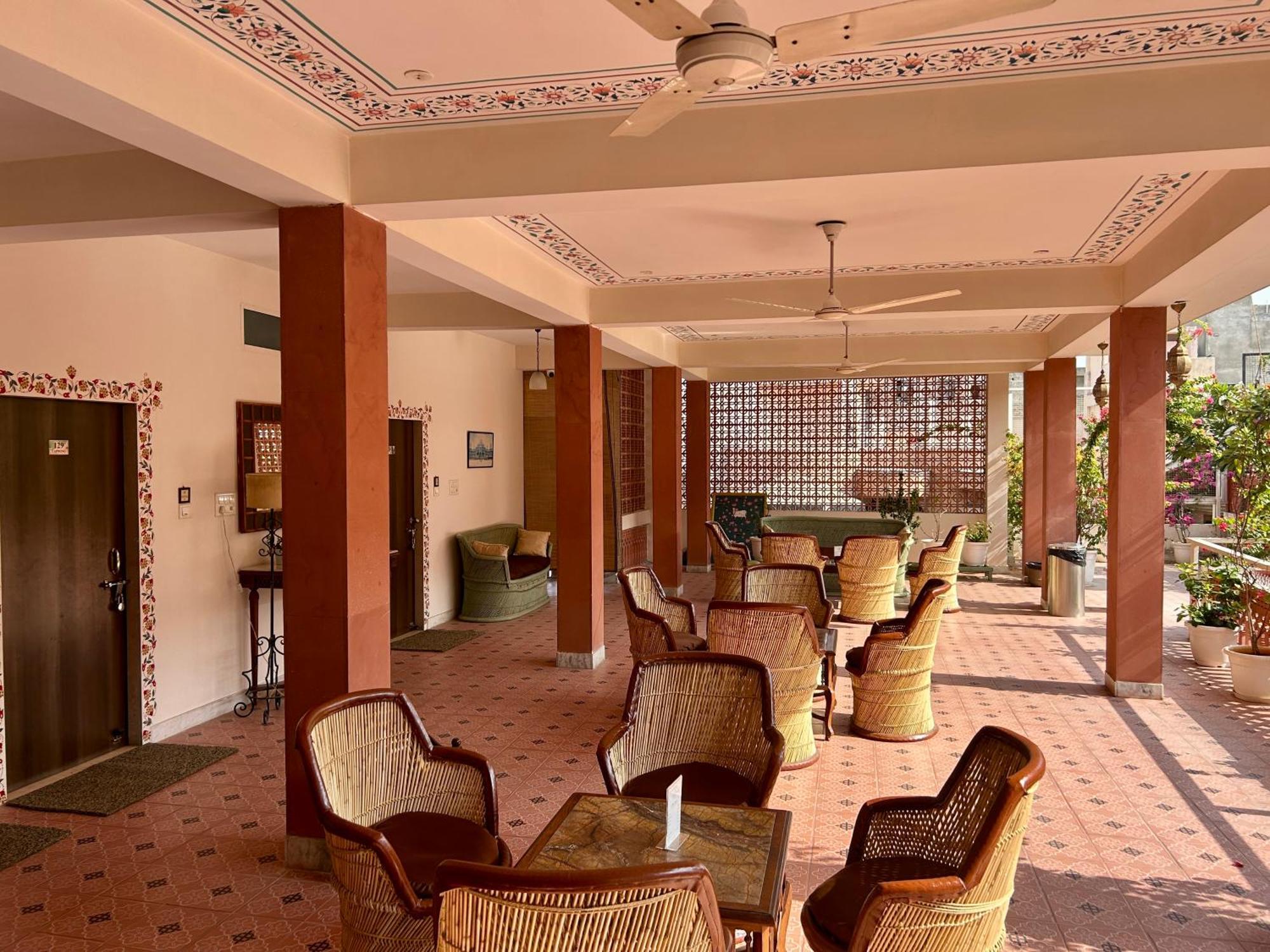 Suryaa Villa - A Boutique Heritage Hotel Dzsaipur Kültér fotó